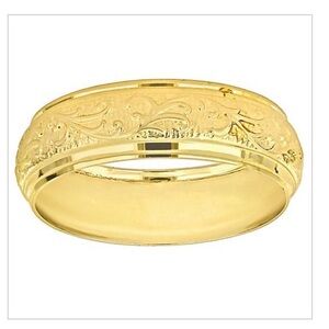 14 Karat Gold 6 mm wedding band, size 5